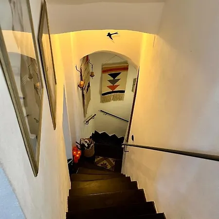 Casa Via Vezzargo Appartement *