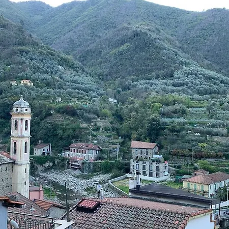 شقة Casa Via Vezzargo