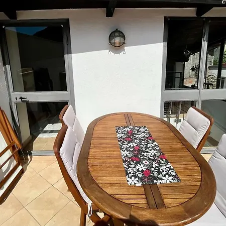 Casa Via Vezzargo * Badalucco