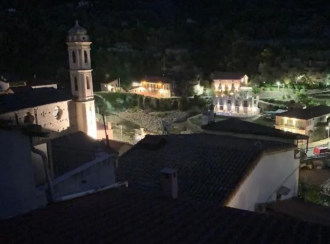 Casa Via Vezzargo Apartamento Badalucco